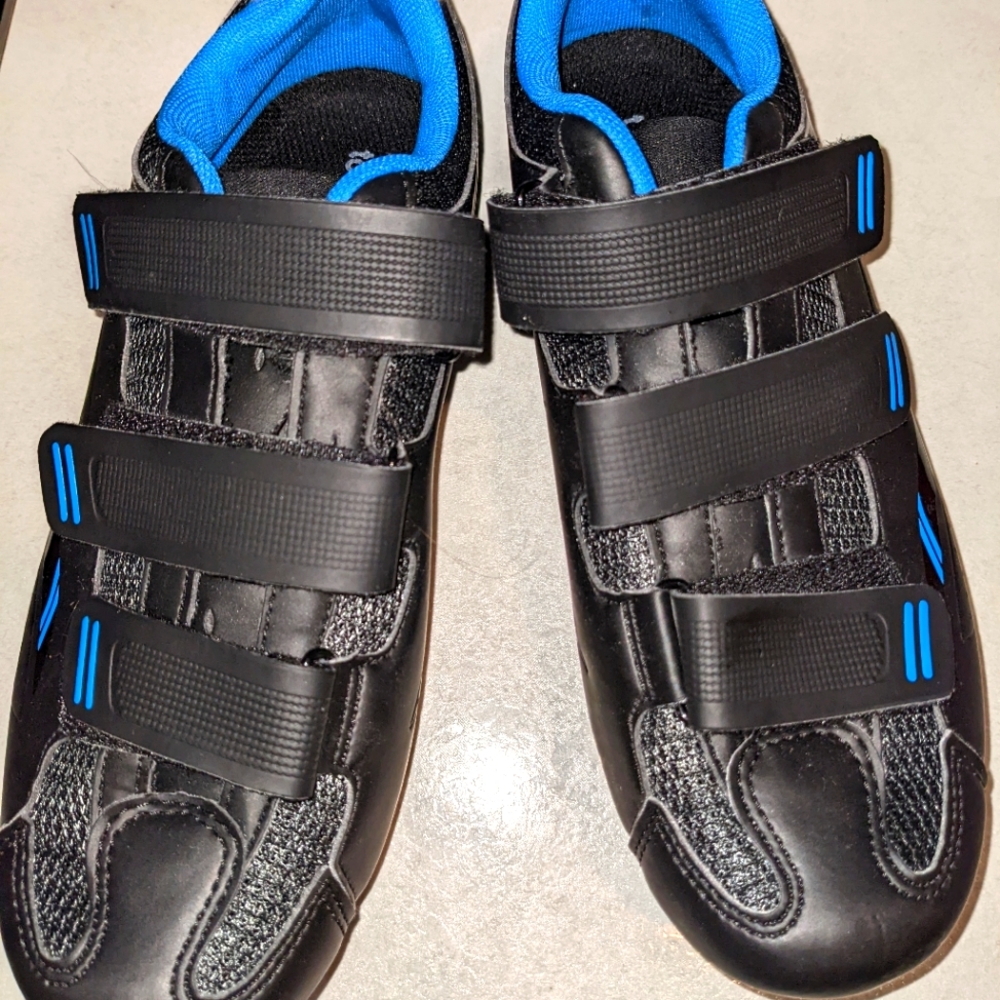 Tommaso Delta Cleats size 40